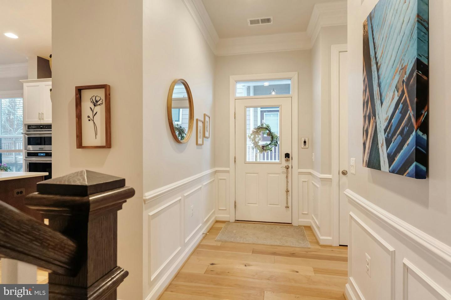 19006 Coral Reef Sq Property Photo 3