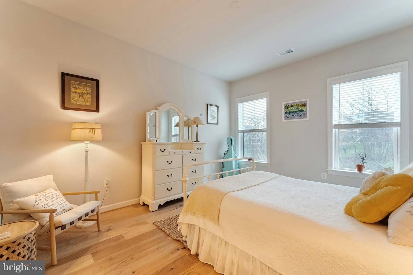 19006 Coral Reef Sq Property Photo 13