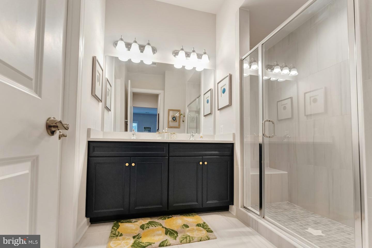 19006 Coral Reef Sq Property Photo 15