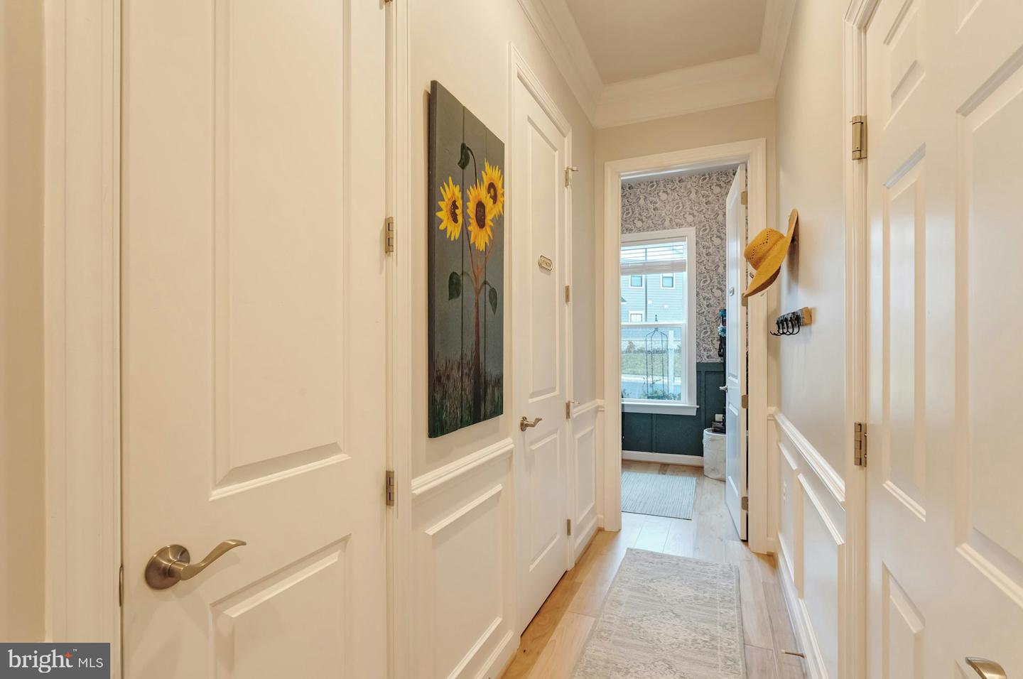 19006 Coral Reef Sq Property Photo 16