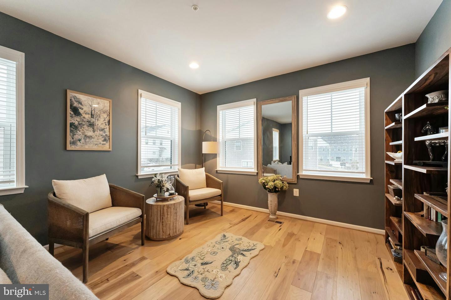 19006 Coral Reef Sq Property Photo 22