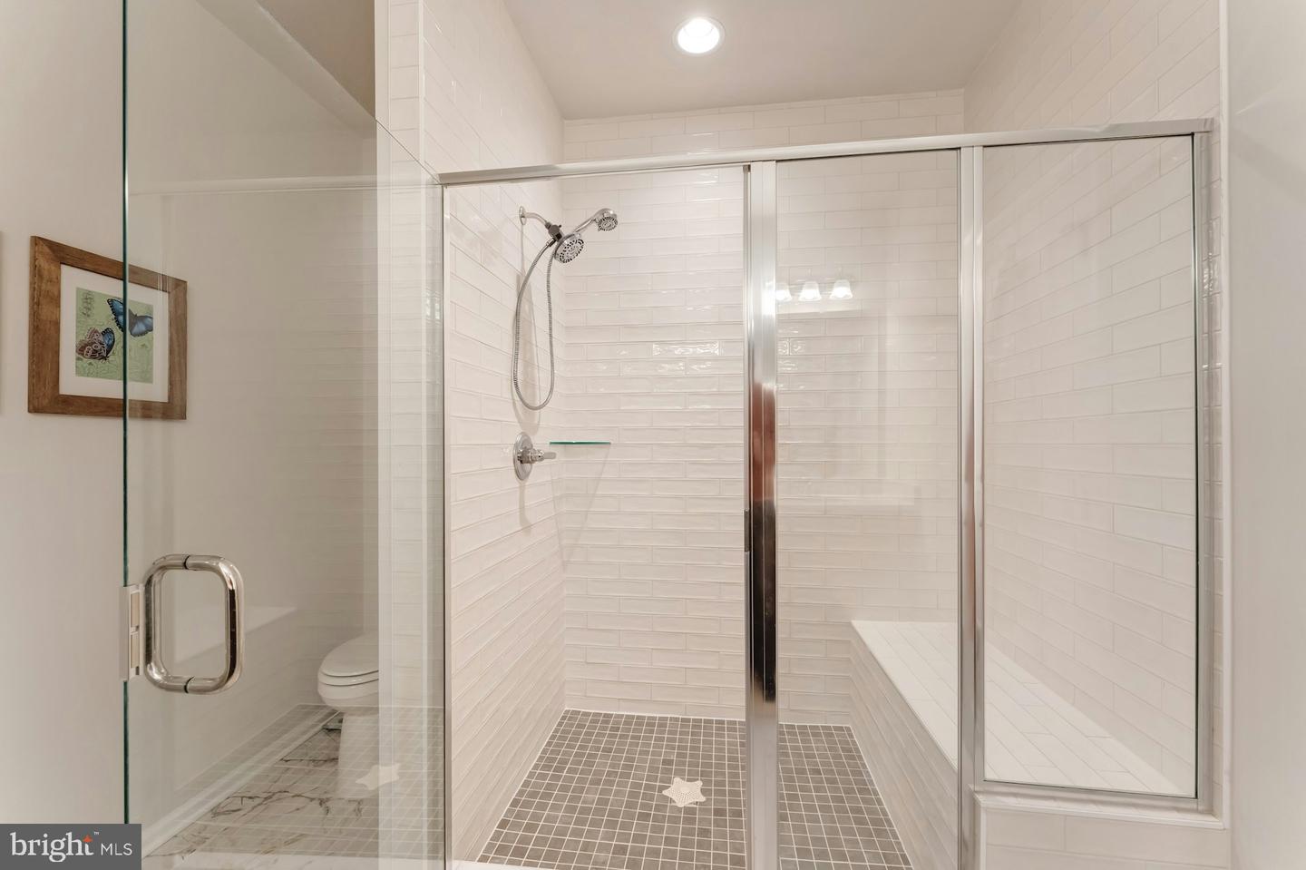 19006 Coral Reef Sq Property Photo 32