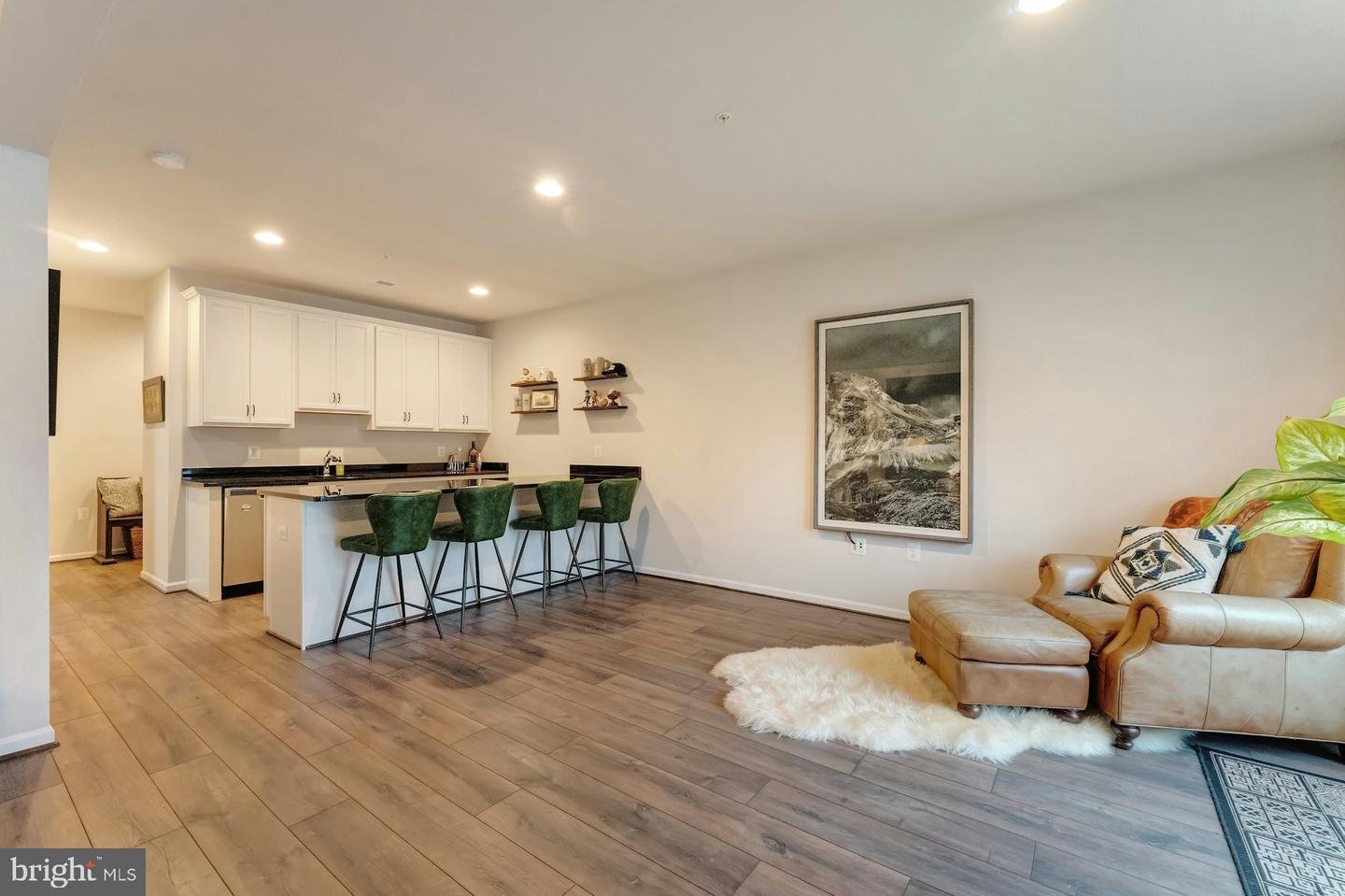 19006 Coral Reef Sq Property Photo 34