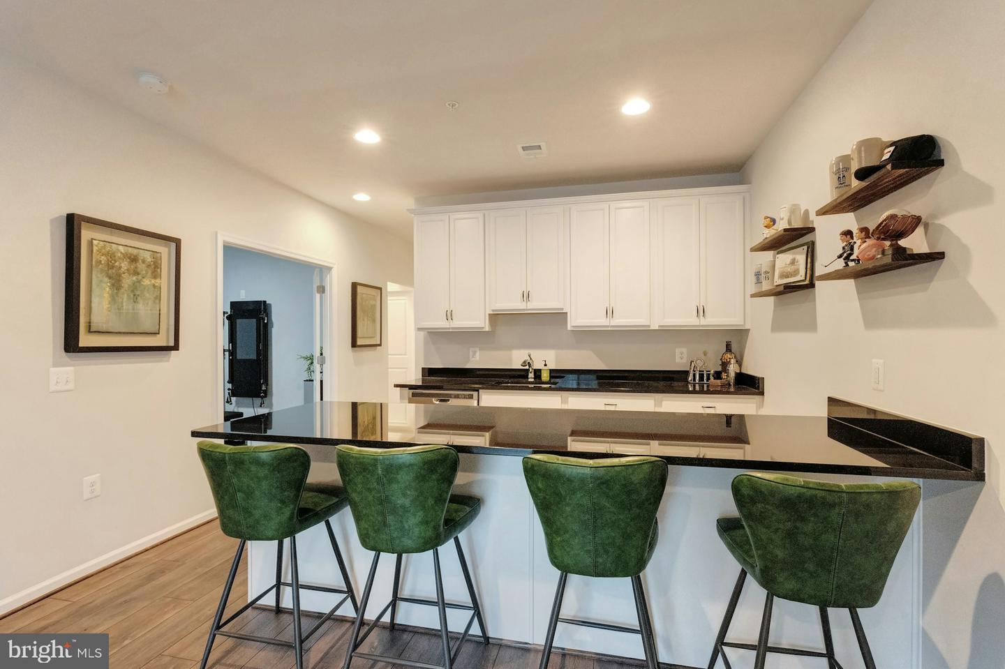 19006 Coral Reef Sq Property Photo 35
