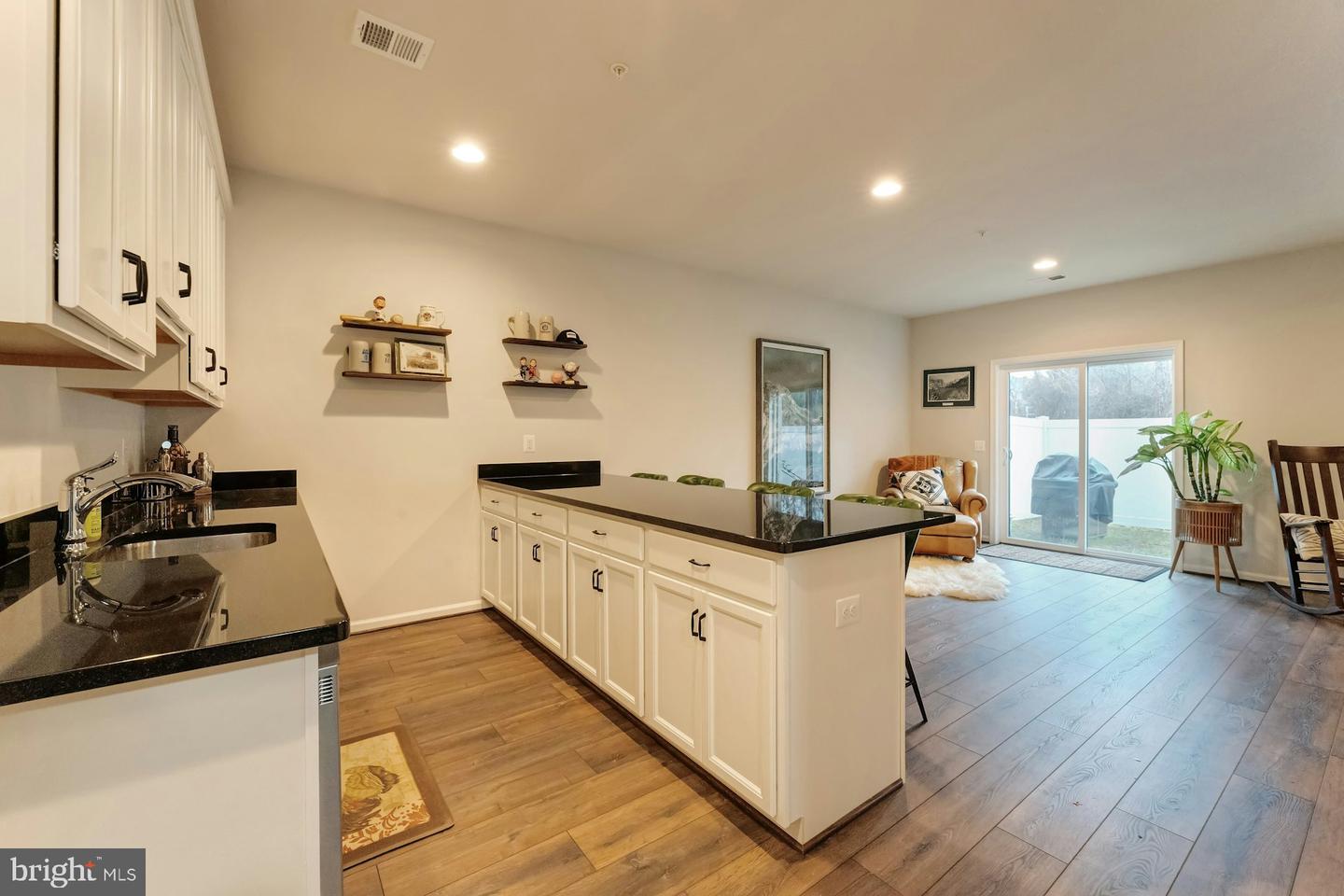 19006 Coral Reef Sq Property Photo 36