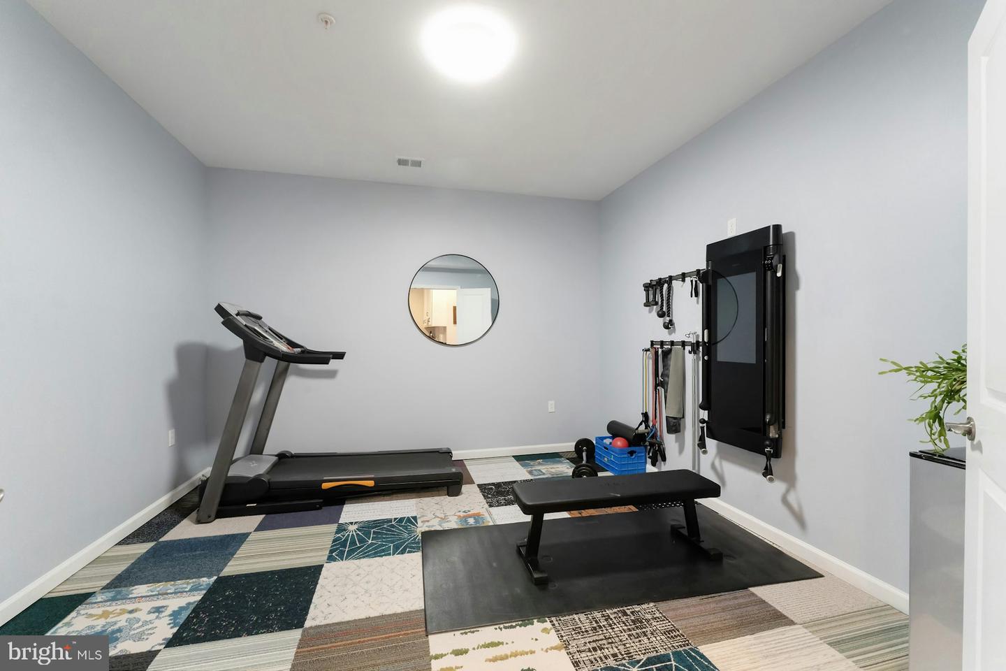 19006 Coral Reef Sq Property Photo 40