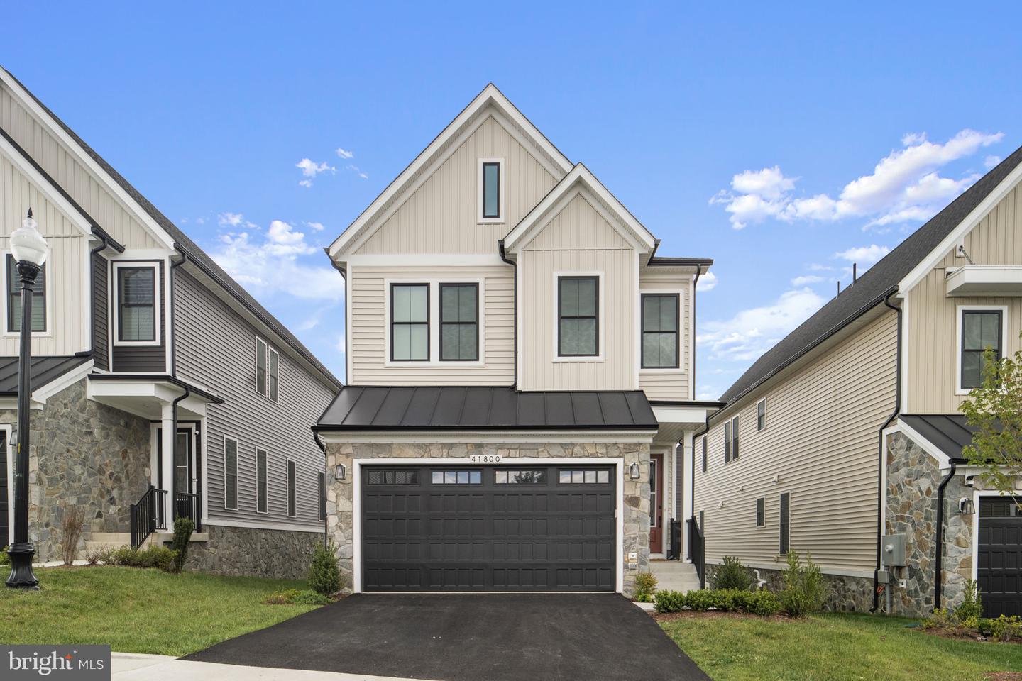 41800 Mellowed Ivory Pl Property Photo 2