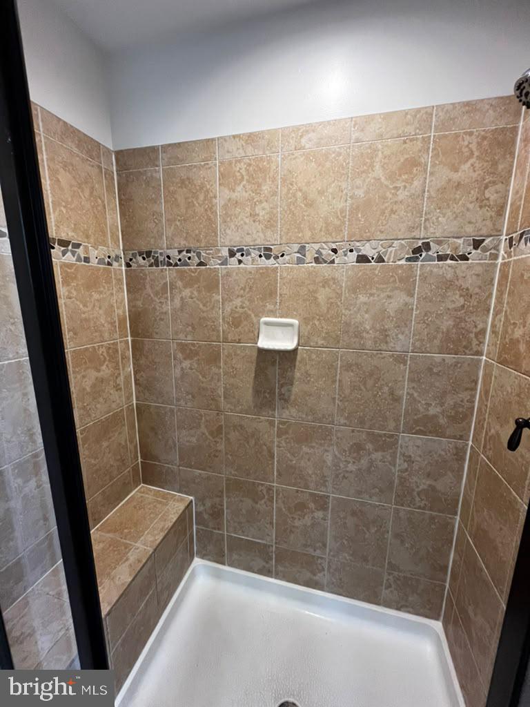42007 Powells Farm Way Property Photo 43