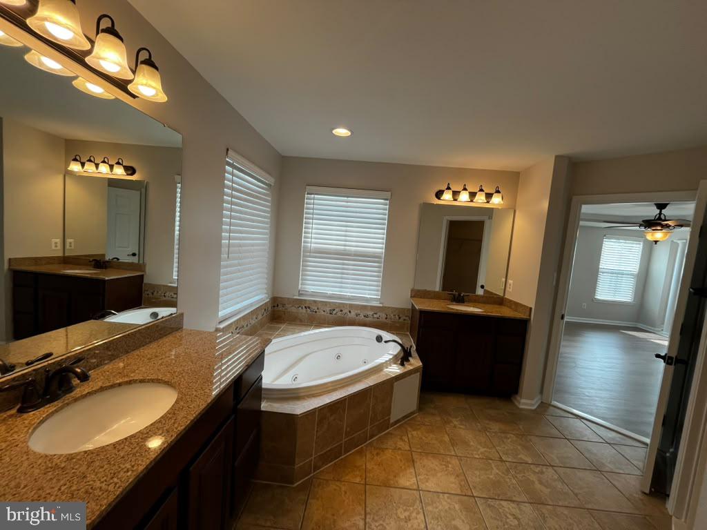 42007 Powells Farm Way Property Photo 51