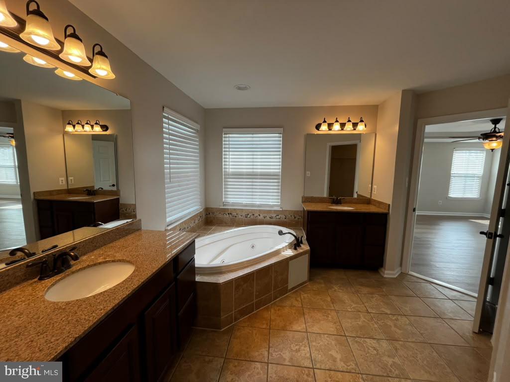 42007 Powells Farm Way Property Photo 55