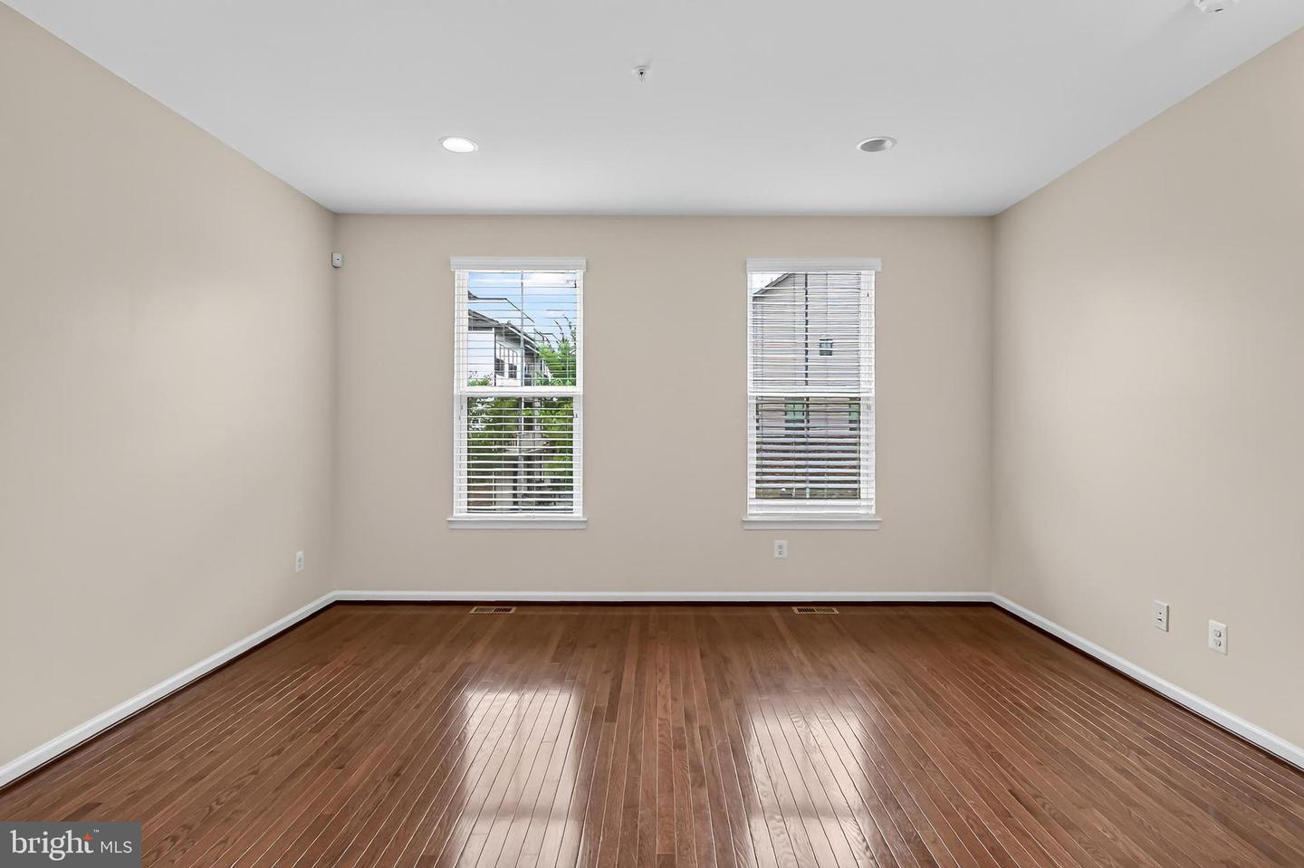 22356 Philanthropic Dr Property Photo 13
