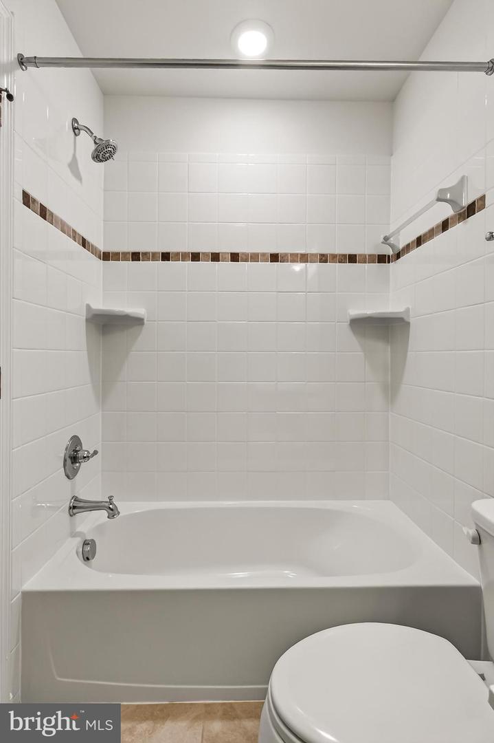 22356 Philanthropic Dr Property Photo 40