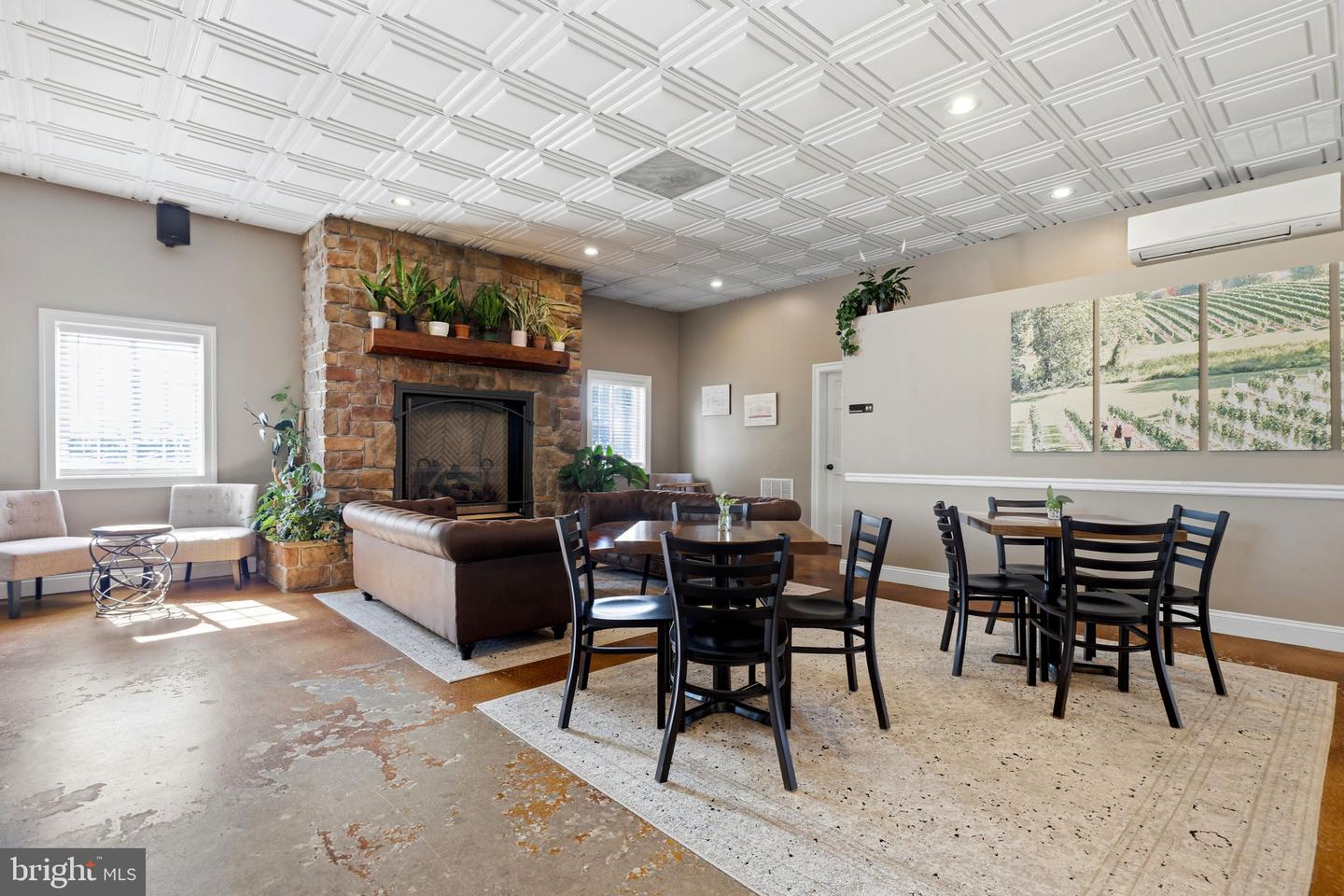 38593 Daymont Ln Property Photo 16