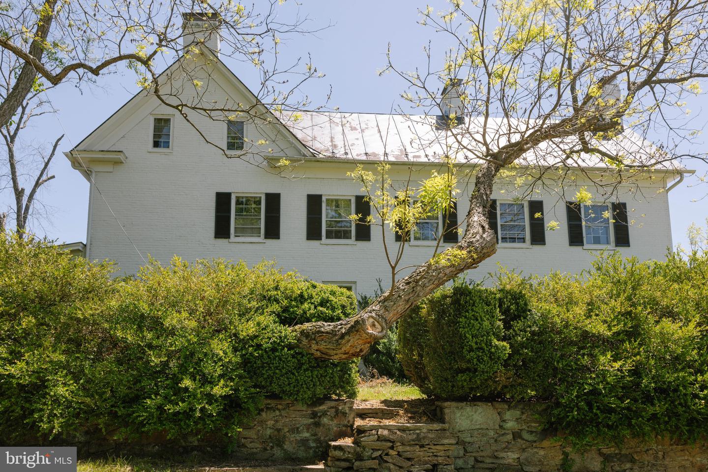 37961 Forest Mills Rd Property Photo 3