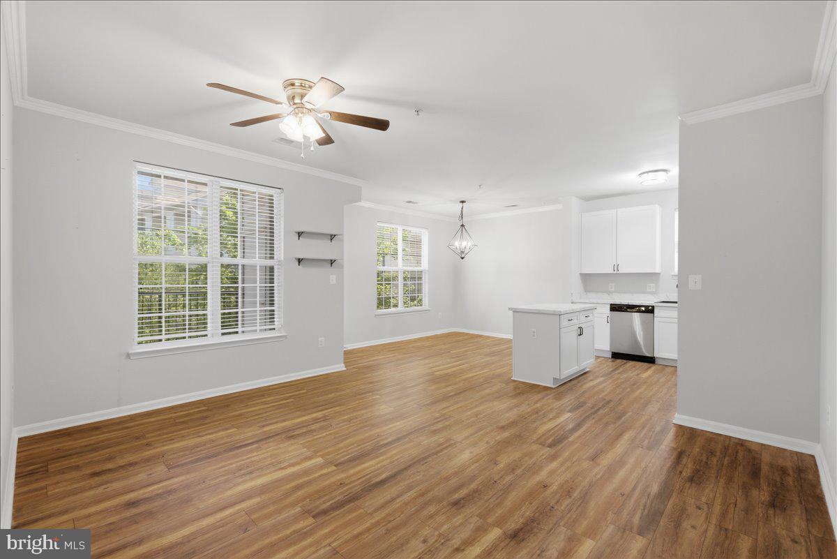 21228 Mcfadden Sq #314 Property Photo 12