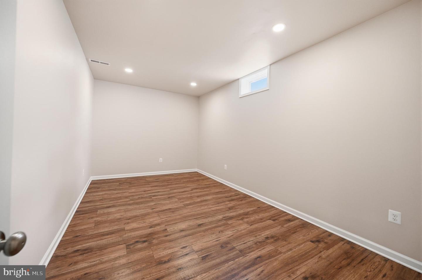 24267 Purple Finch Dr Property Photo 34