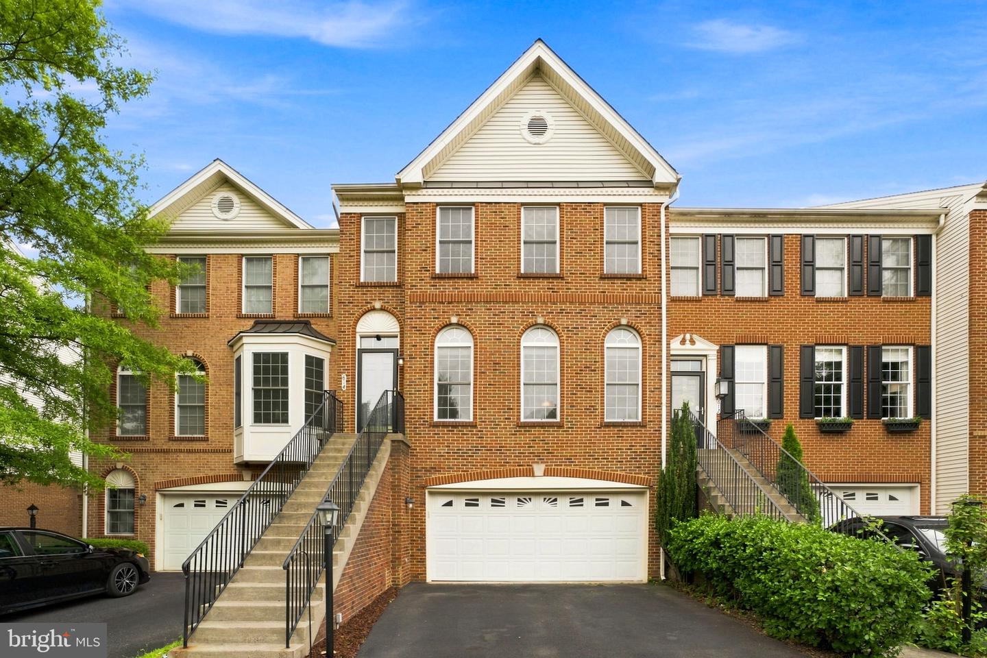 814 MAPLE FLATS TER