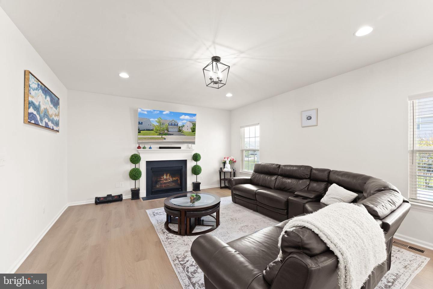 25981 Royston Pass Cir Property Photo 9