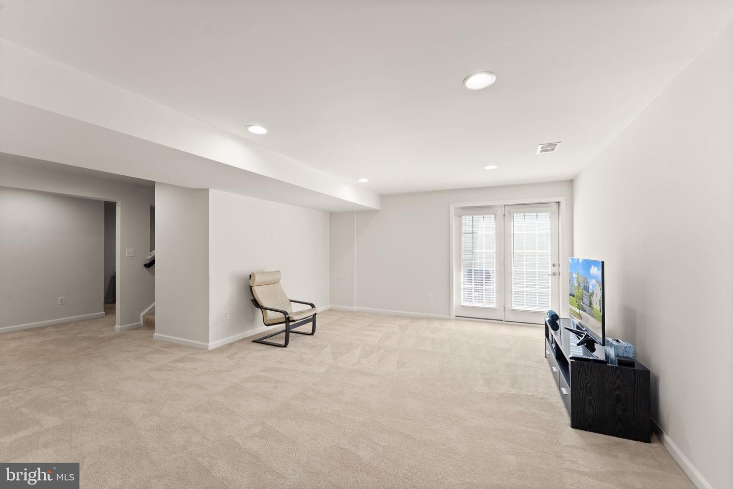 25981 Royston Pass Cir Property Photo 27