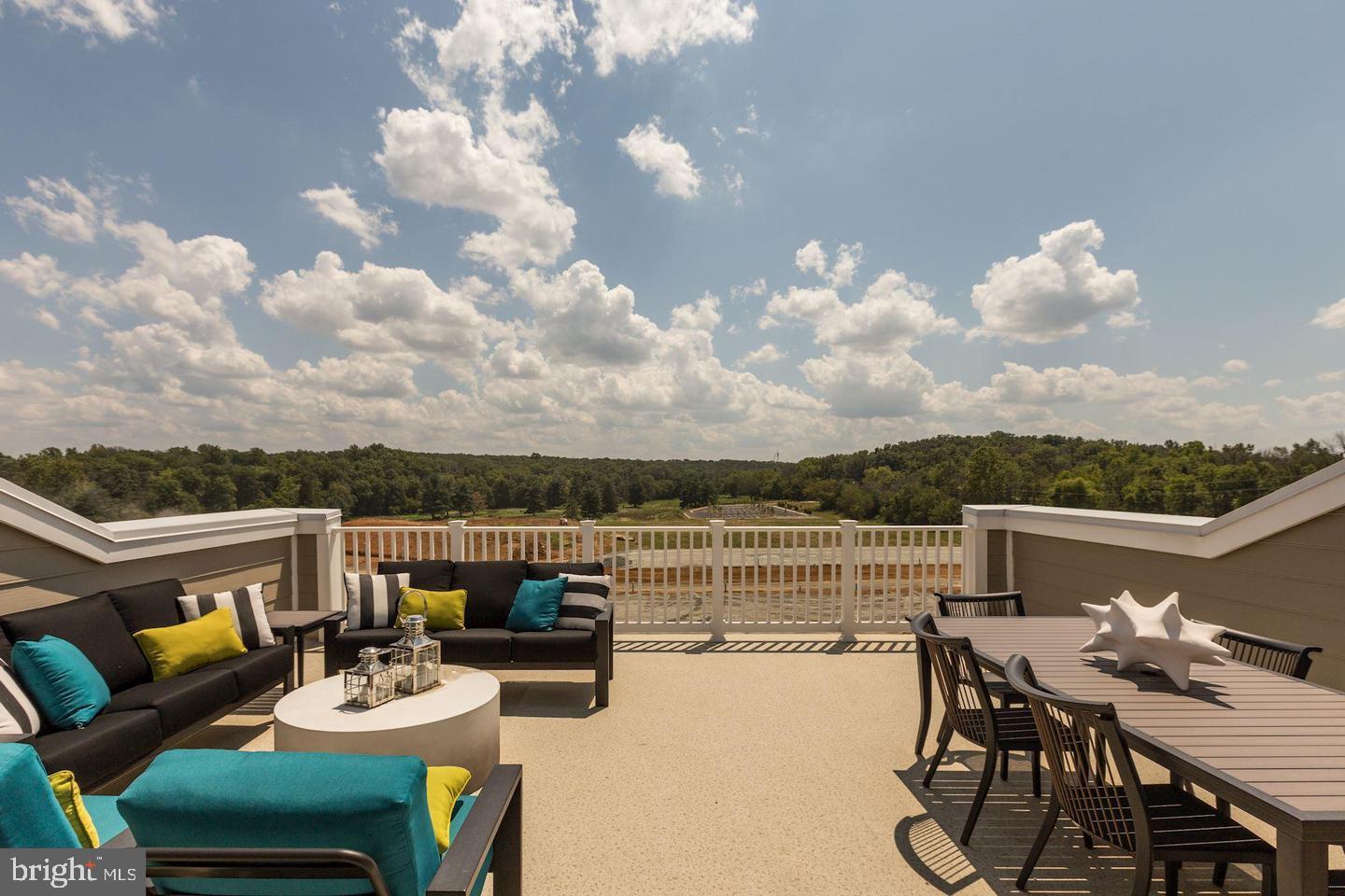 42939 Running Creek Sq Property Photo 26