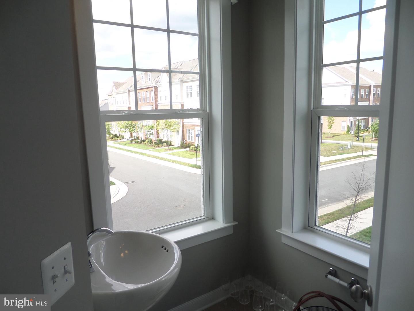 42939 Running Creek Sq Property Photo 40