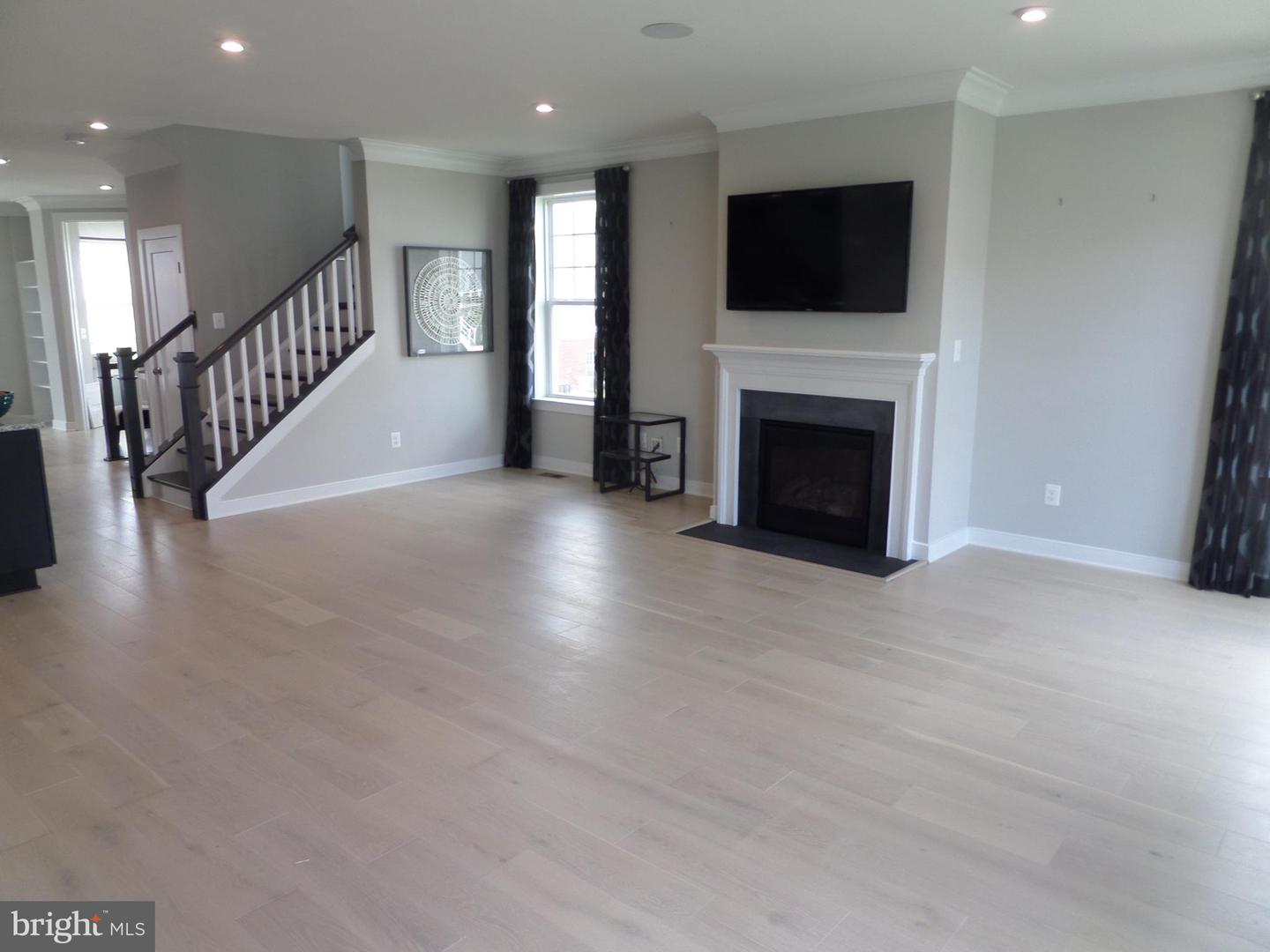 42939 Running Creek Sq Property Photo 48