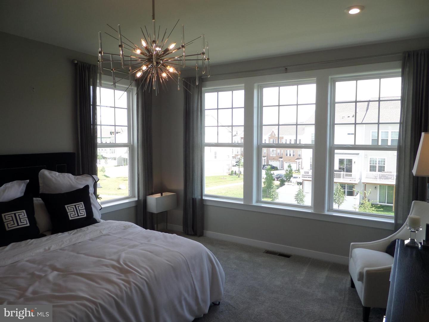 42939 Running Creek Sq Property Photo 68