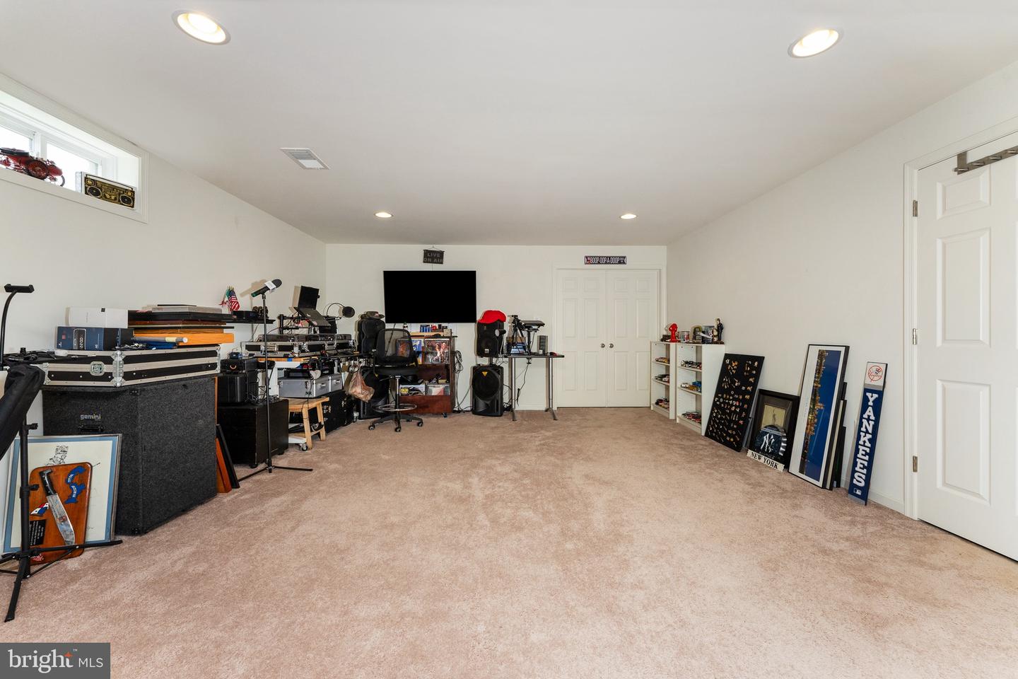 40736 Witherspoon Ct Property Photo 35