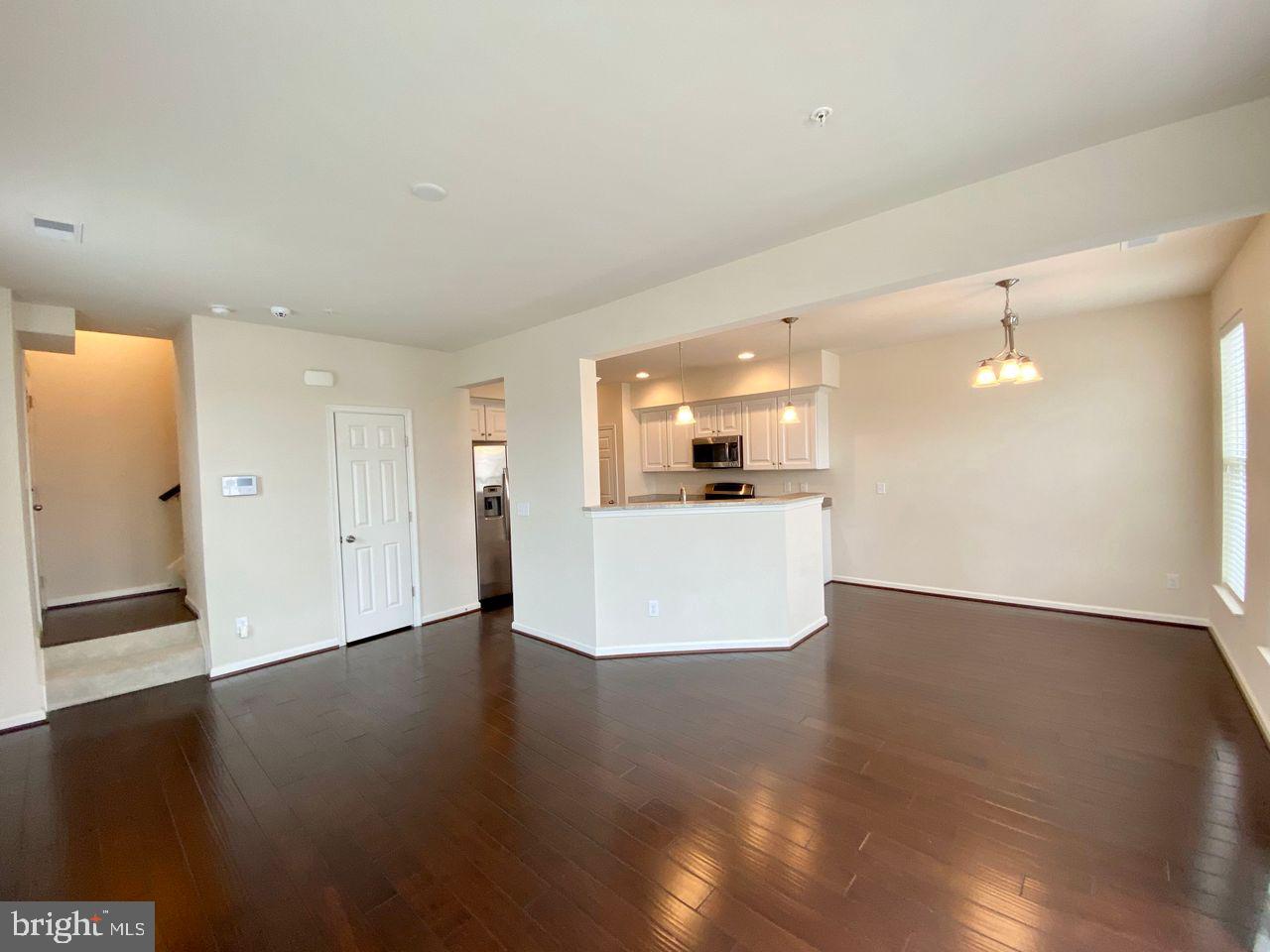 24622 Seacliff Ter Property Photo 9