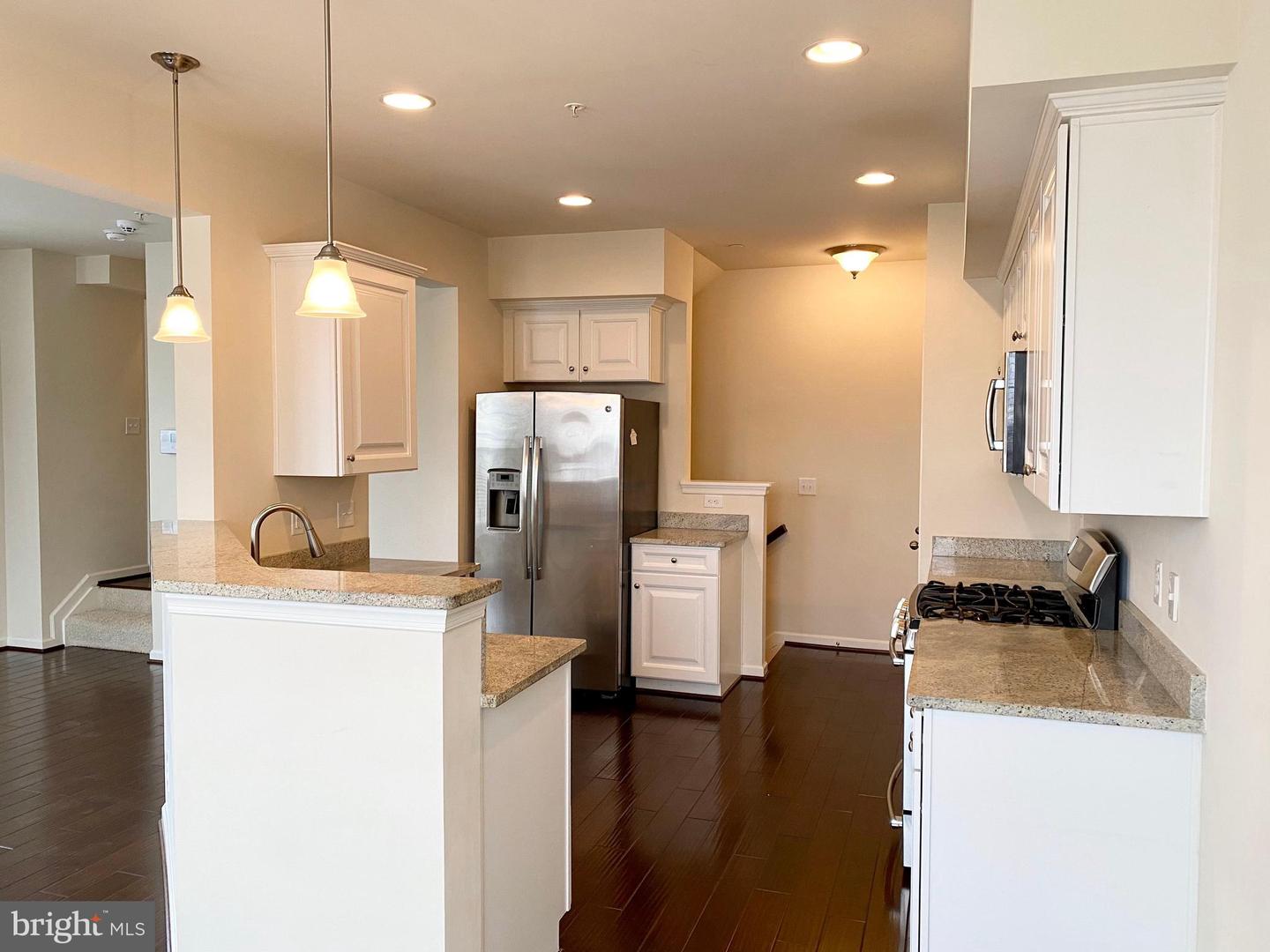 24622 Seacliff Ter Property Photo 11
