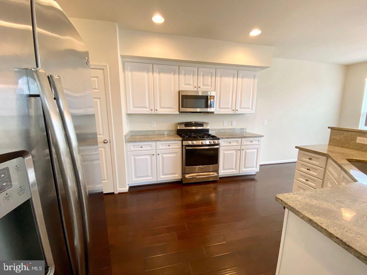 24622 Seacliff Ter Property Photo 18
