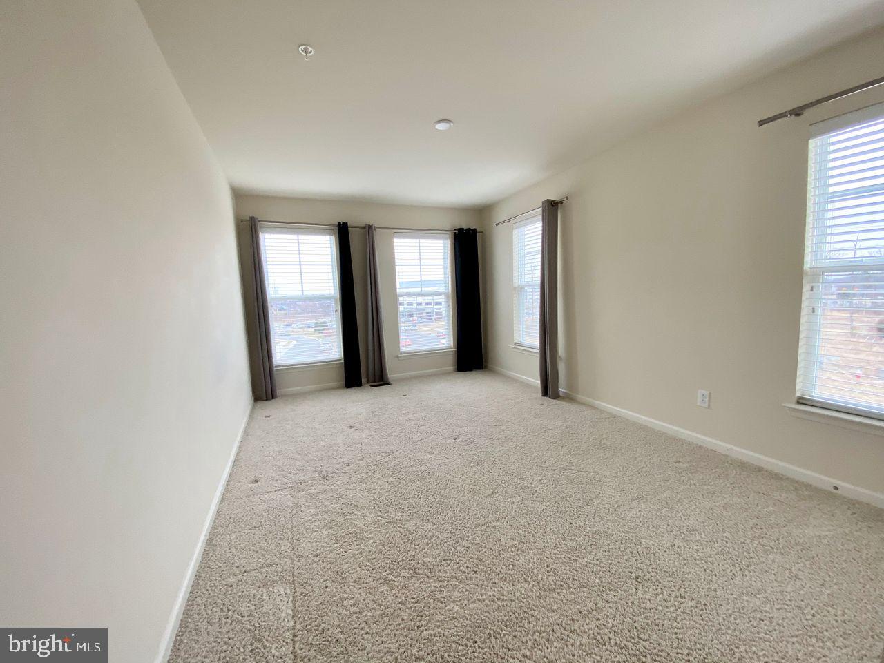 24622 Seacliff Ter Property Photo 24