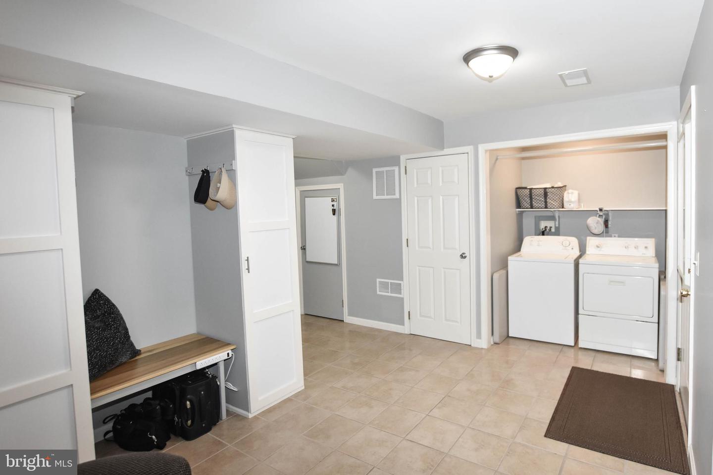 25474 Brickell Dr Property Photo 6