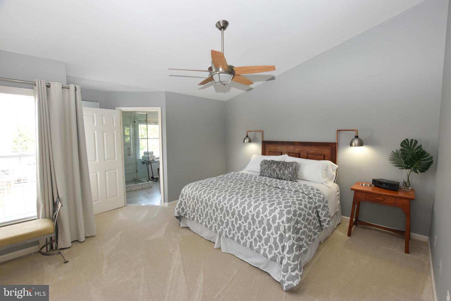 25474 Brickell Dr Property Photo 18