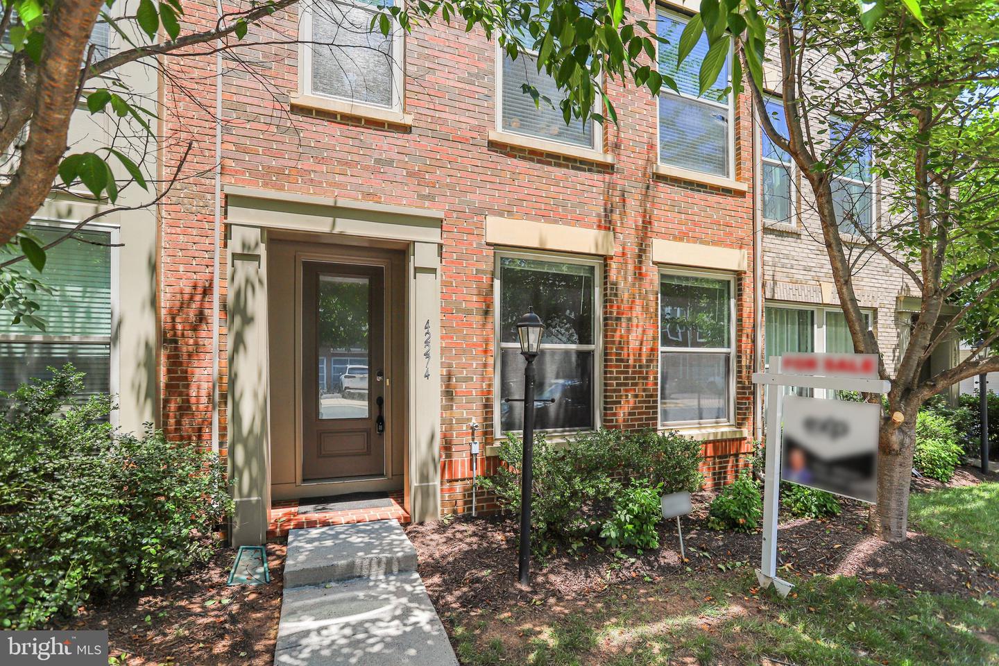 42274 Hampton Woods Ter Property Photo 1