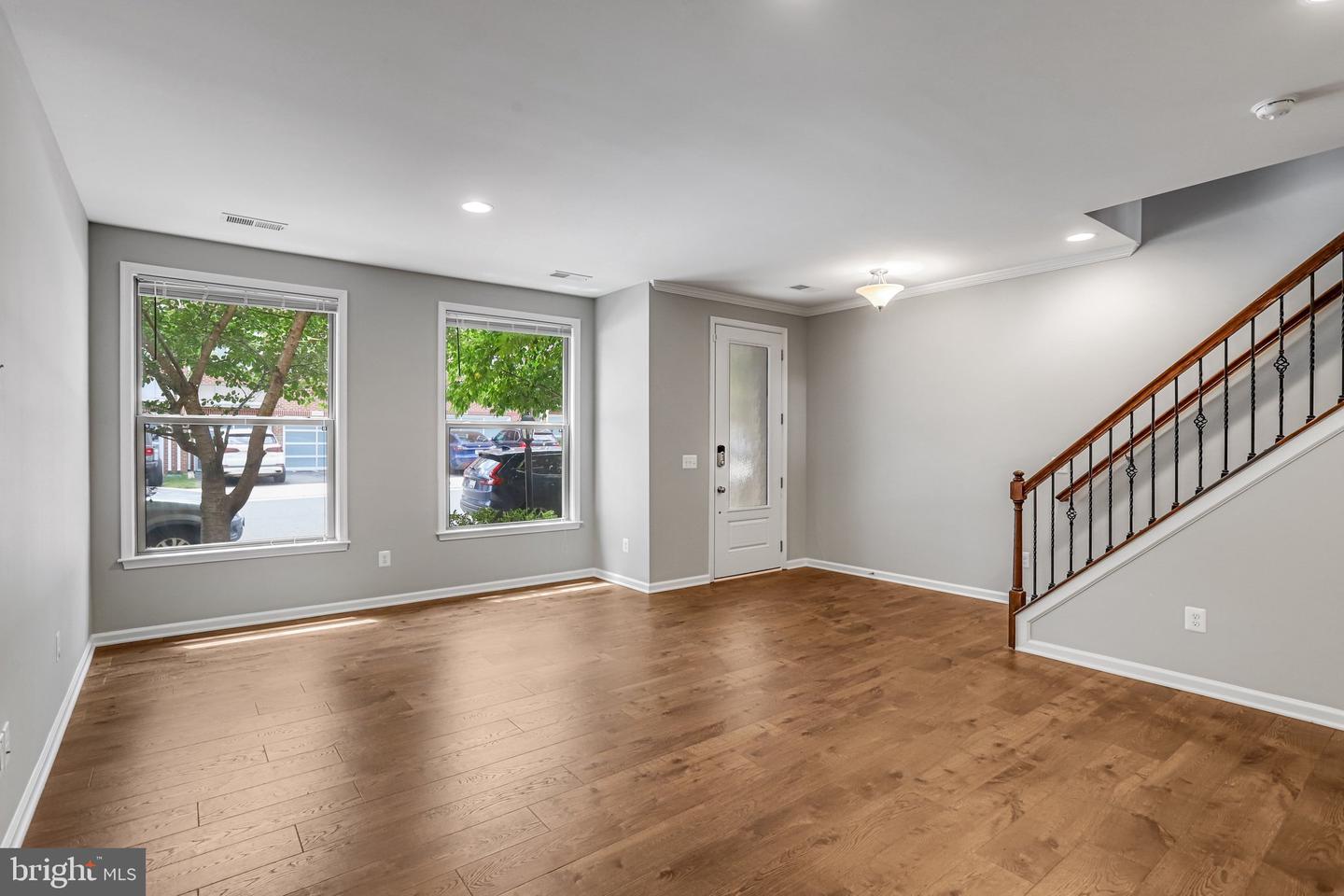 42274 Hampton Woods Ter Property Photo 3