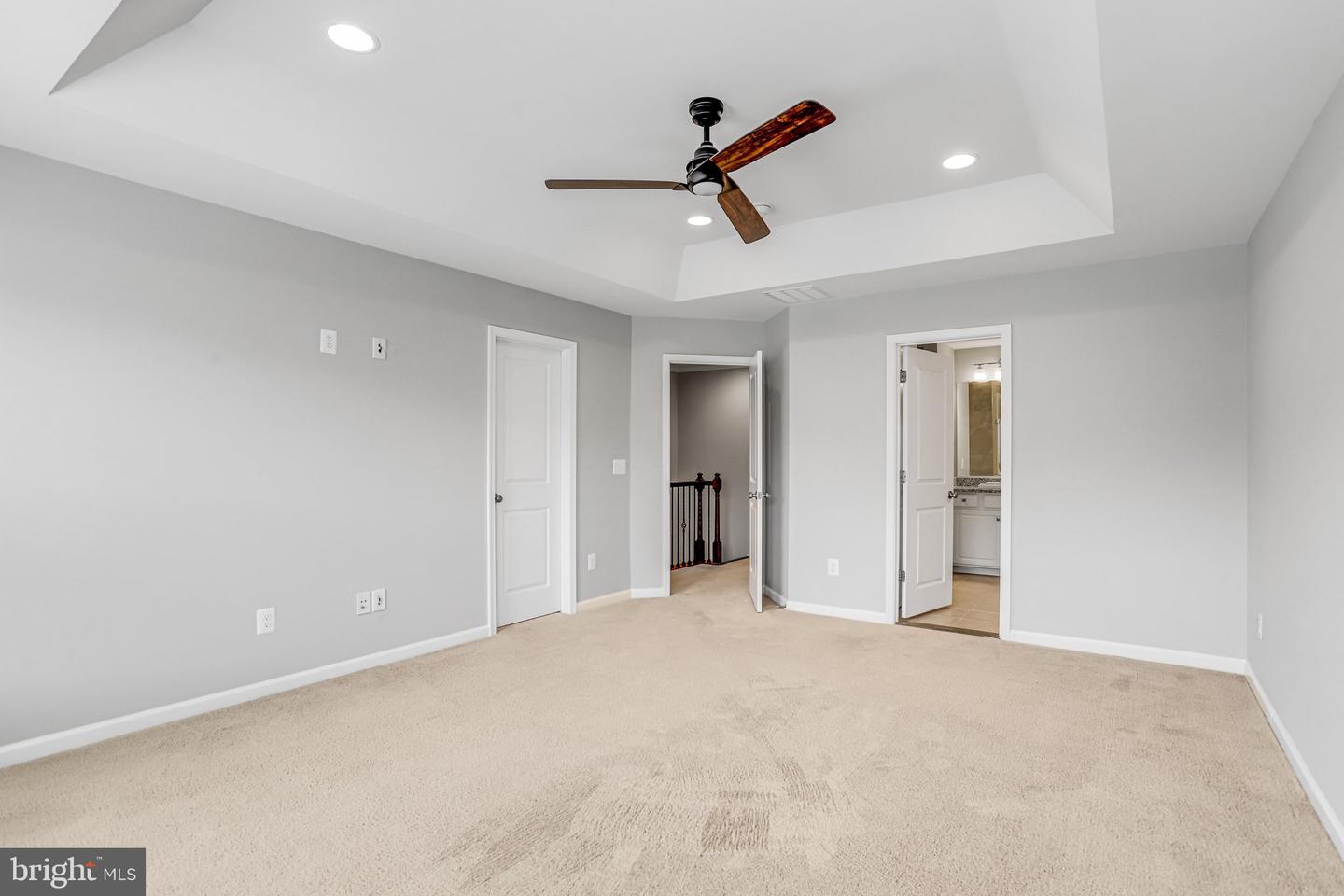 42274 Hampton Woods Ter Property Photo 21