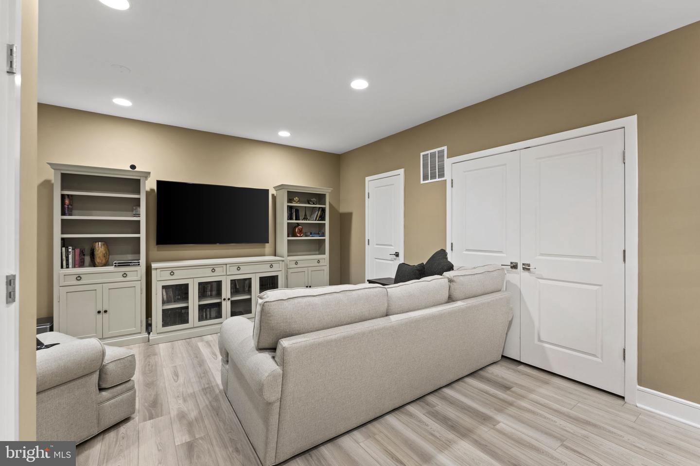 22969 Aurora View Property Photo 60