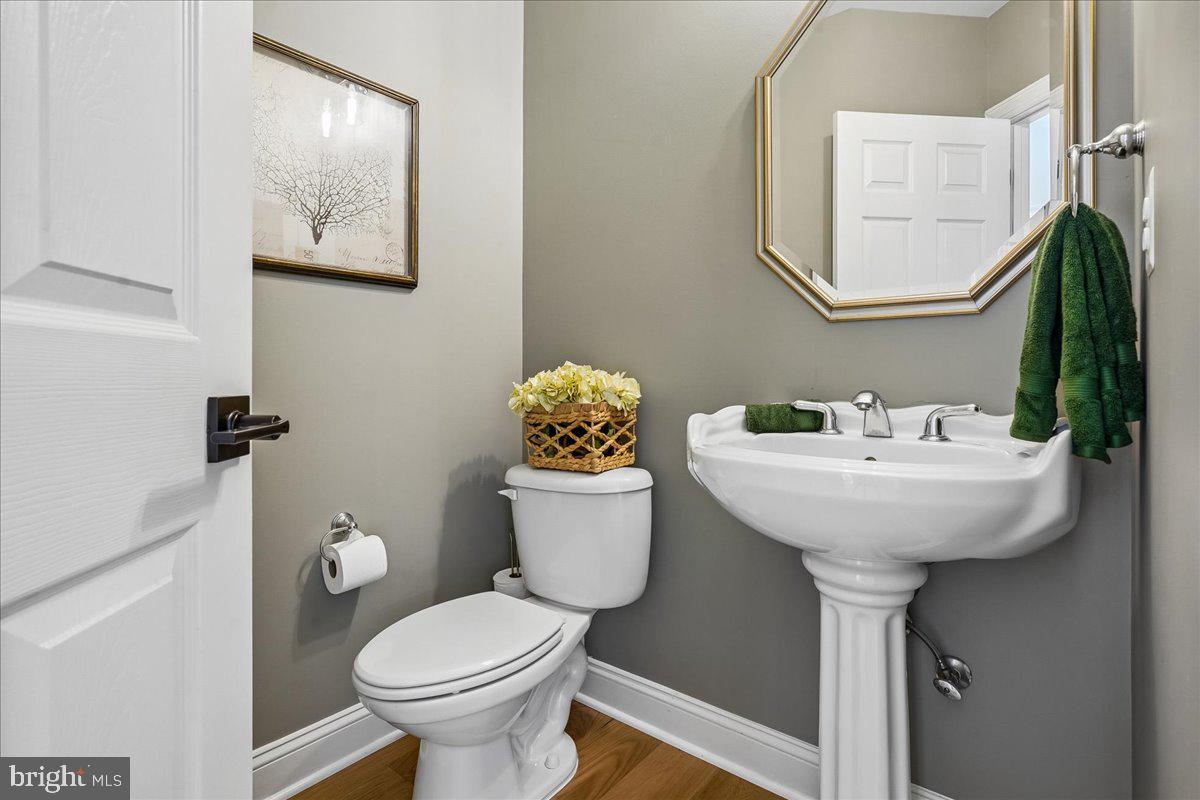22487 Pine Top Ct Property Photo 26
