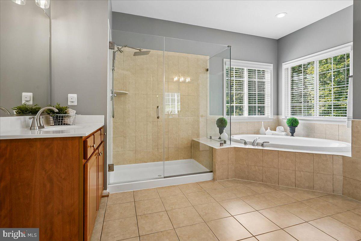 22487 Pine Top Ct Property Photo 52