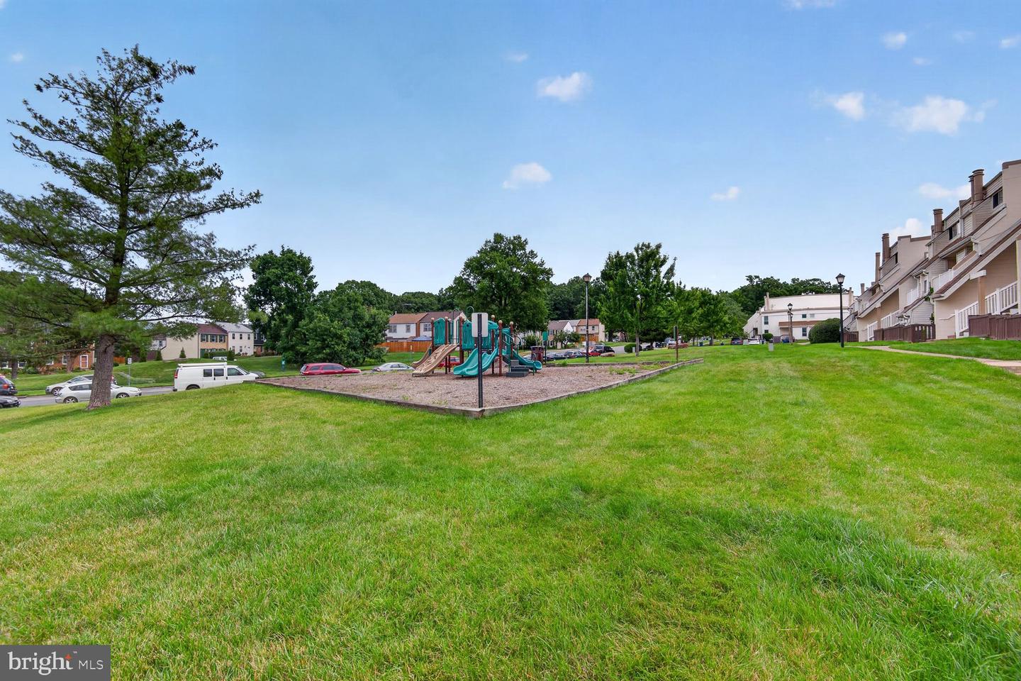 1006 Warwick Ct #b Property Photo 16