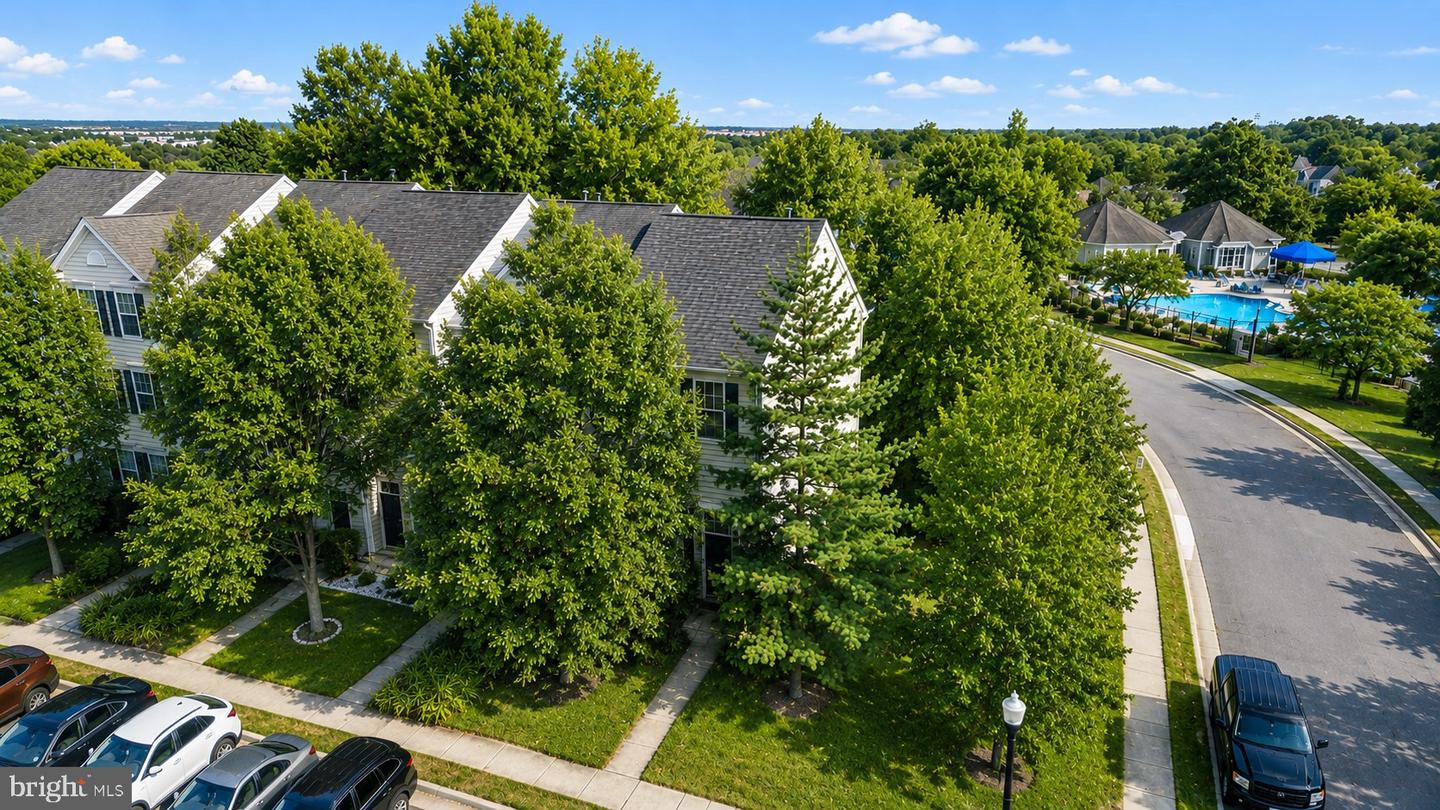 43775 Brookline Ter Property Photo 2