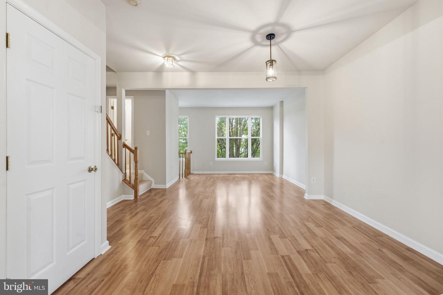 43775 Brookline Ter Property Photo 27