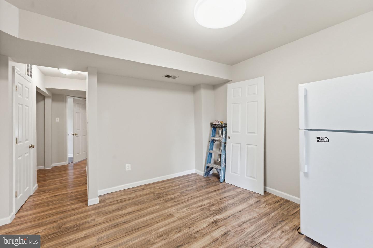 43775 Brookline Ter Property Photo 50