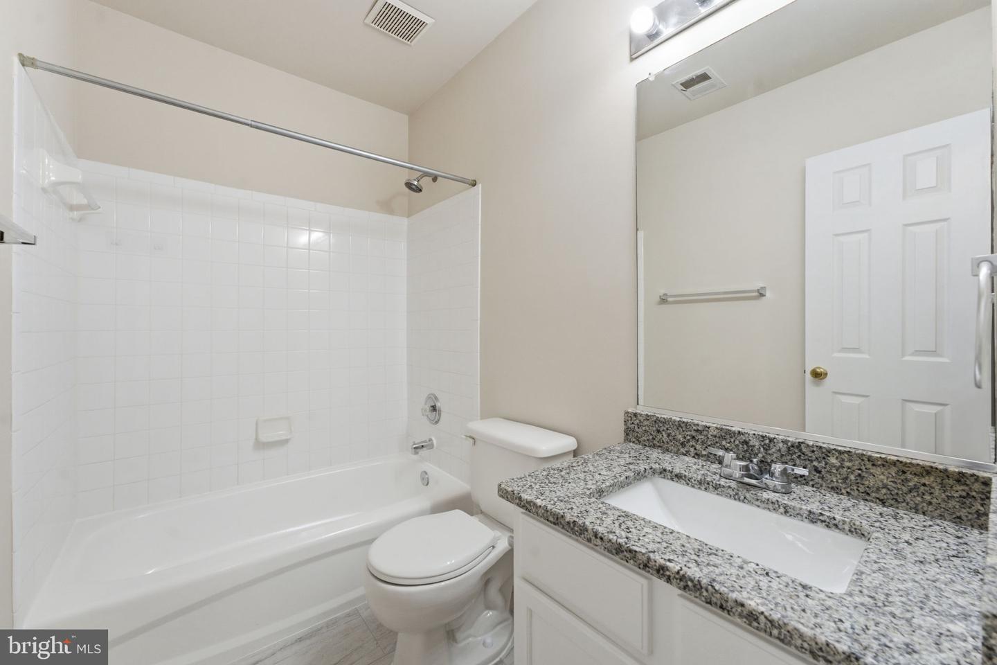 43775 Brookline Ter Property Photo 61