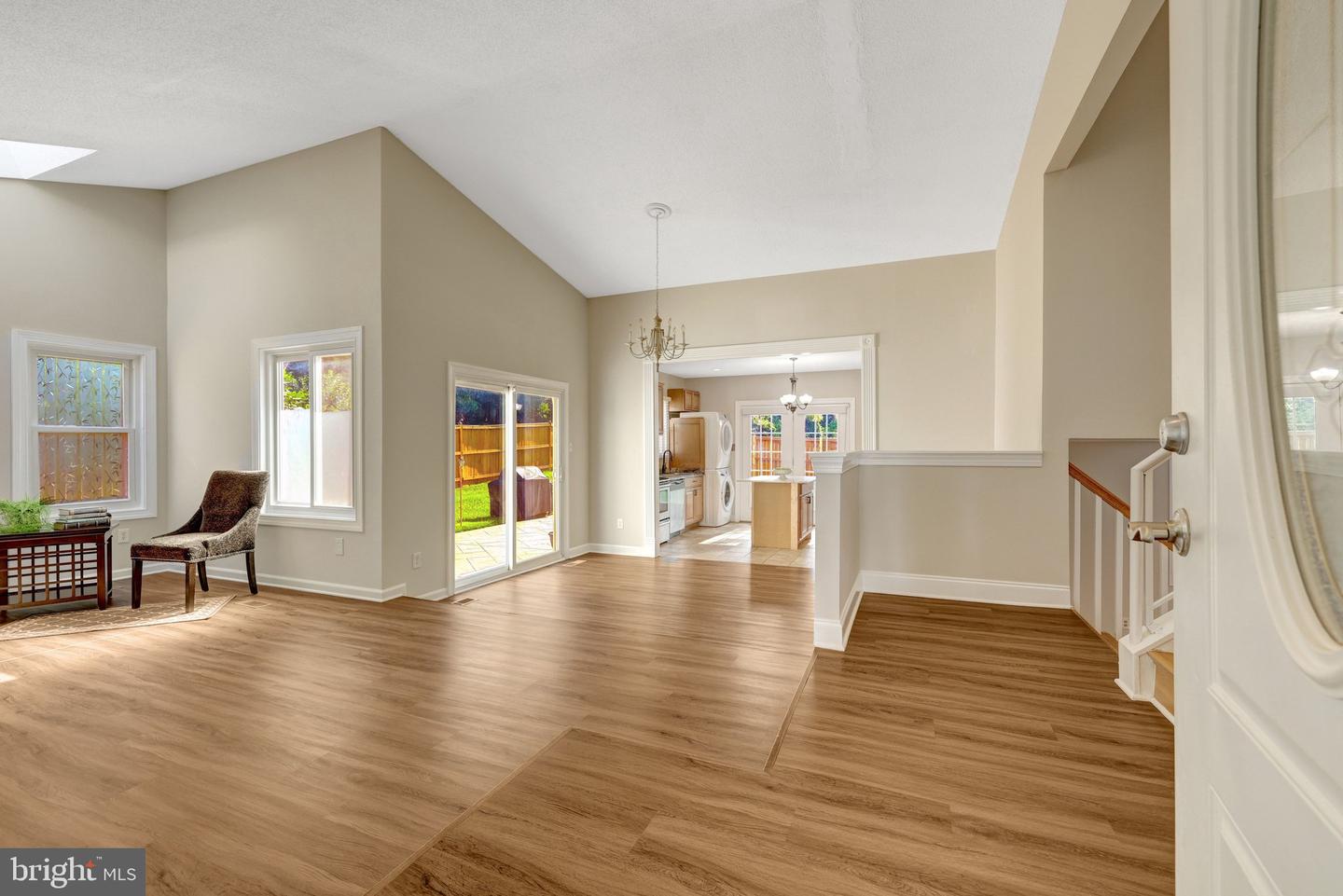 254 E Juniper Ave E Property Photo 11