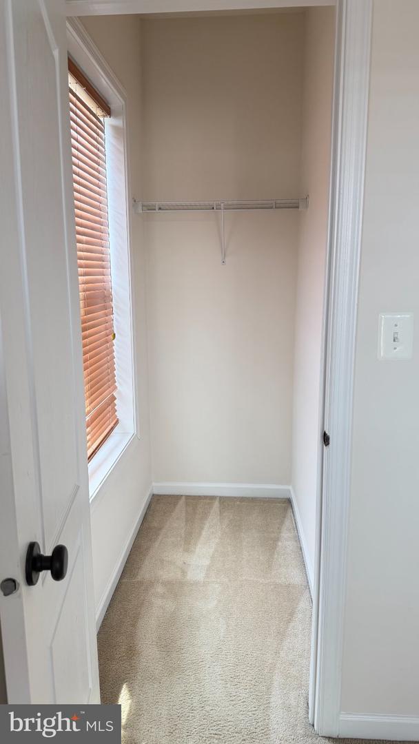 43196 Whelplehill Ter Property Photo 3