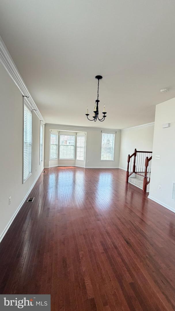 43196 Whelplehill Ter Property Photo 15