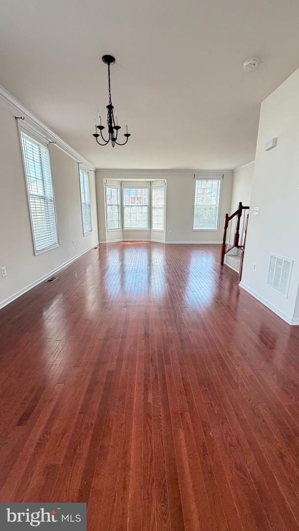 43196 Whelplehill Ter Property Photo 16