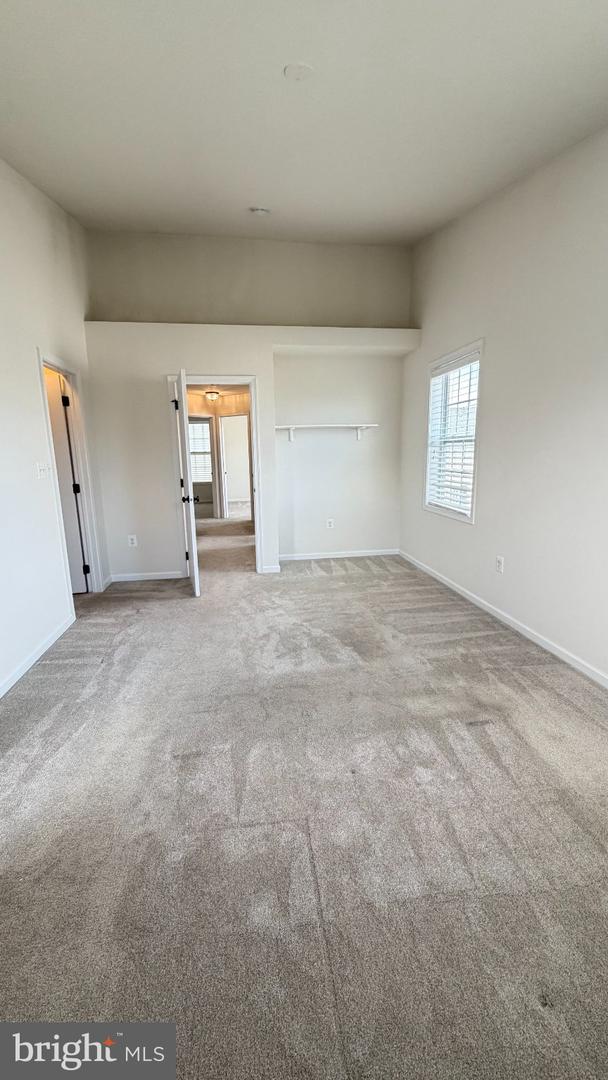 43196 Whelplehill Ter Property Photo 26